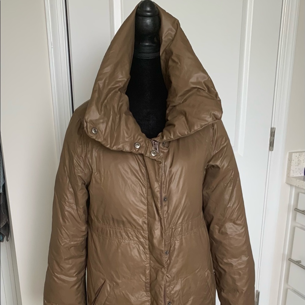 GAP Maternity down winter coat- size M